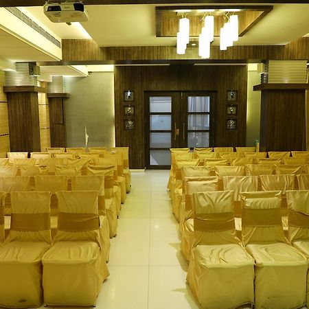 Hotel Alka Residency Thane Exterior foto