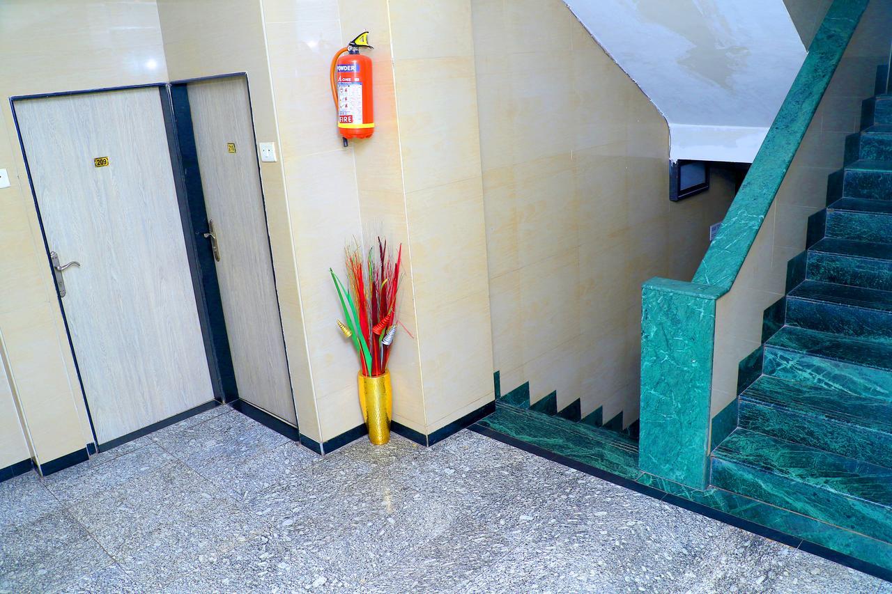 Hotel Alka Residency Thane Exterior foto